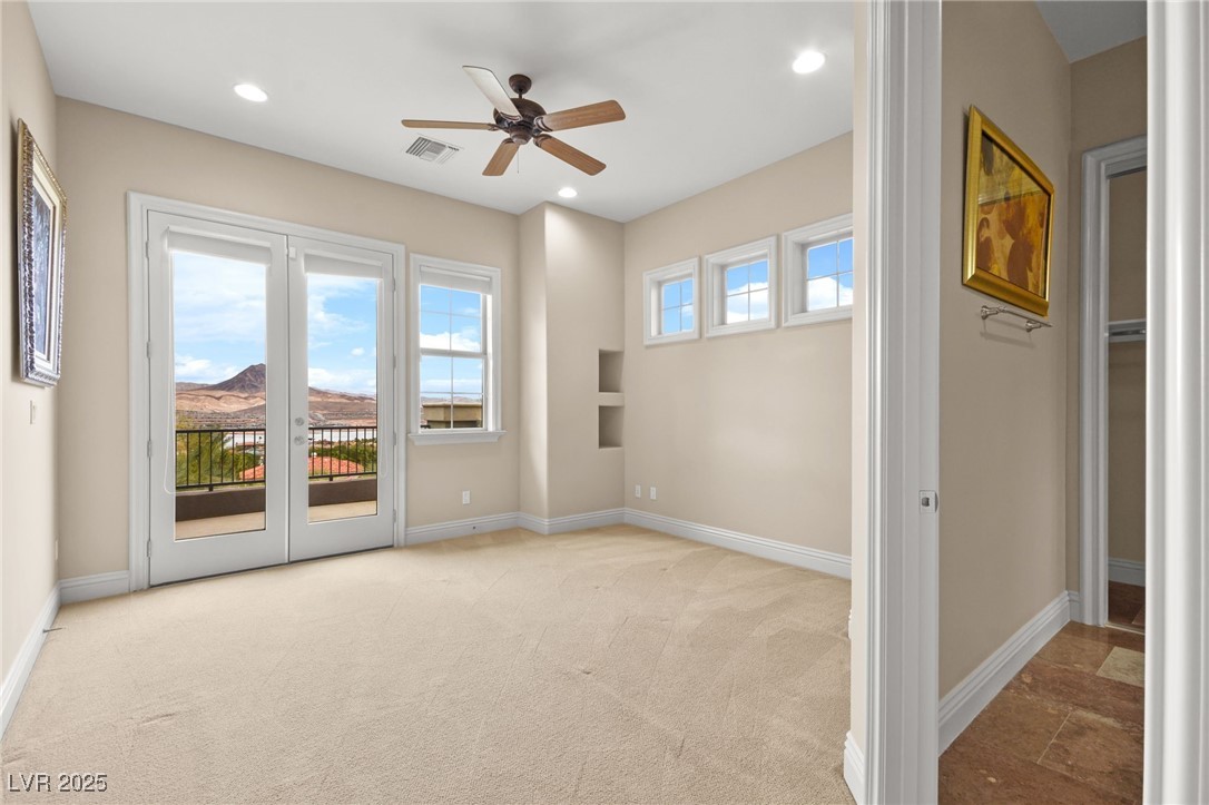 14 Camino Barcelona Place