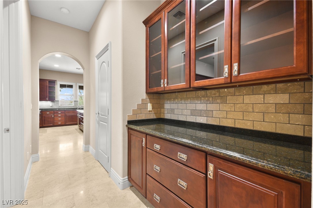 14 Camino Barcelona Place