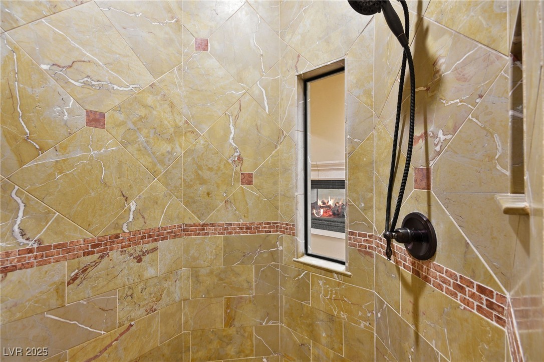 14 Camino Barcelona Place