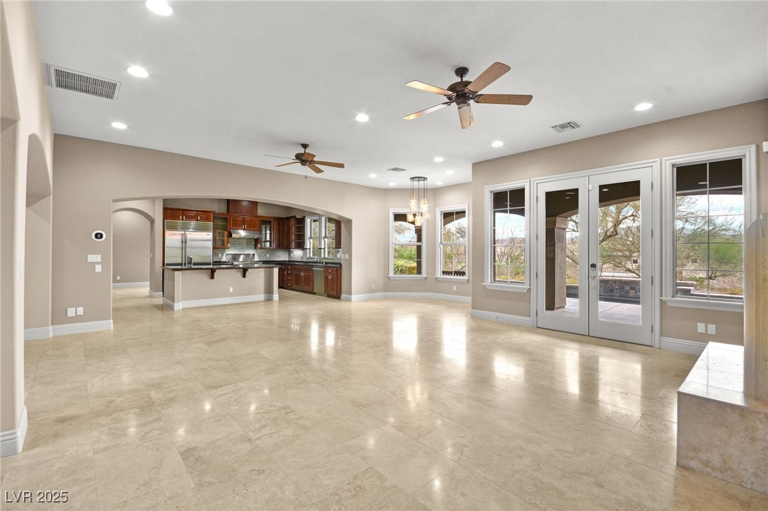 14 Camino Barcelona Place