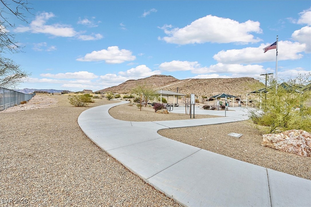 770 Drewsberry Avenue