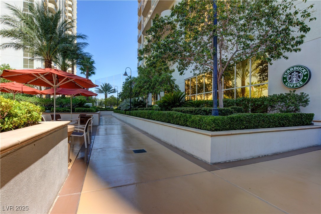 125 East Harmon Avenue 2205