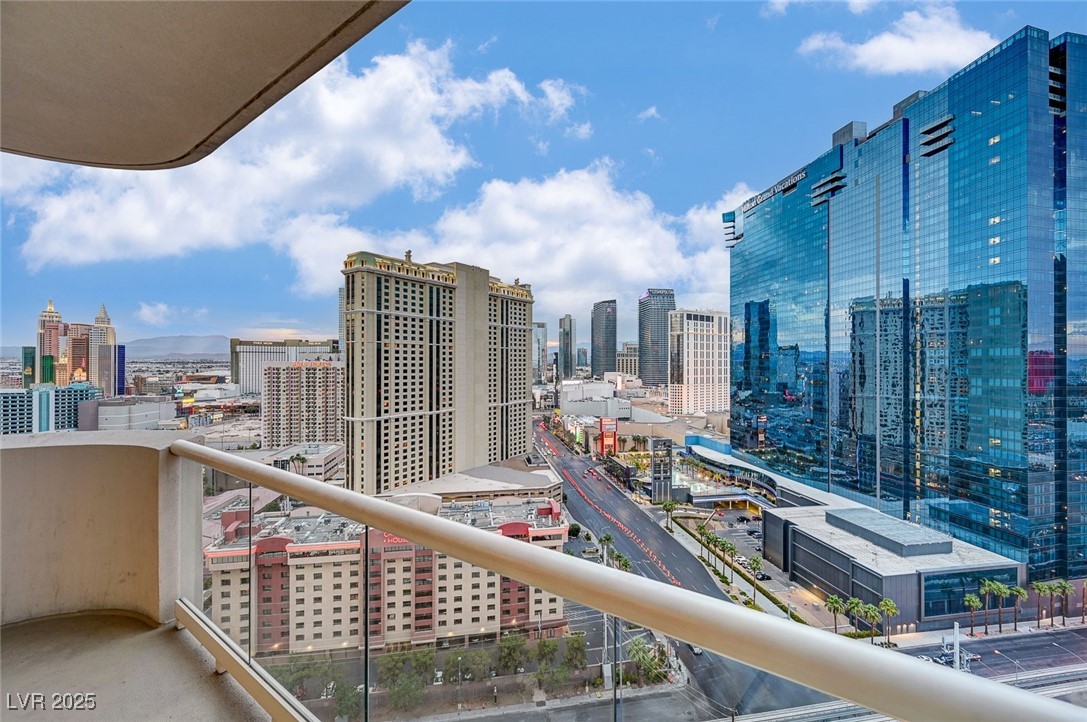 125 East Harmon Avenue 2205