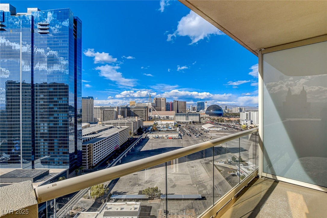125 East Harmon Avenue 2205