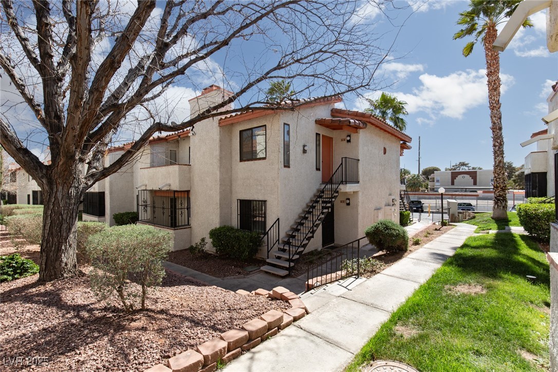 1701 East Katie Avenue 57