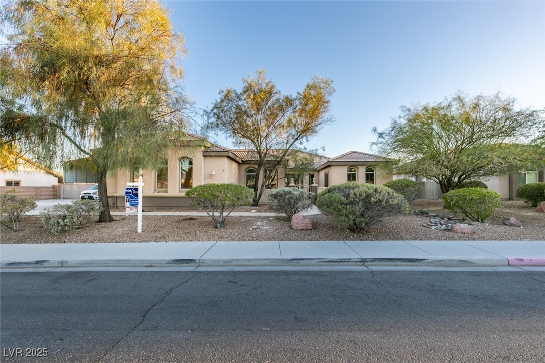 3801 West Hammer Lane