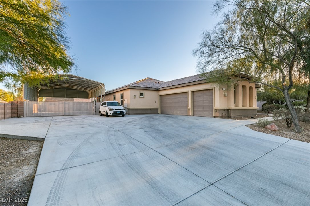 3801 West Hammer Lane
