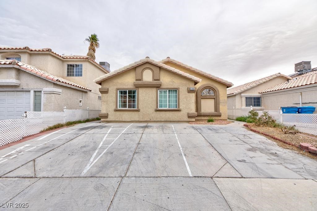 5166 Silverheart Avenue