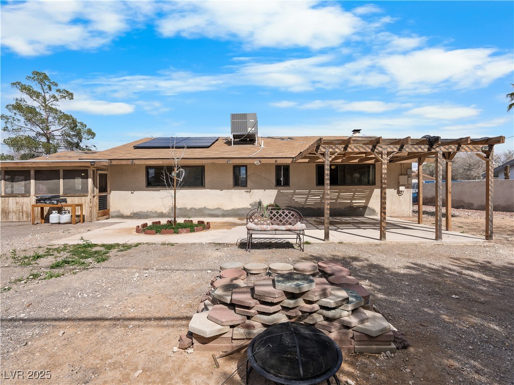 6513 Painted Desert Drive