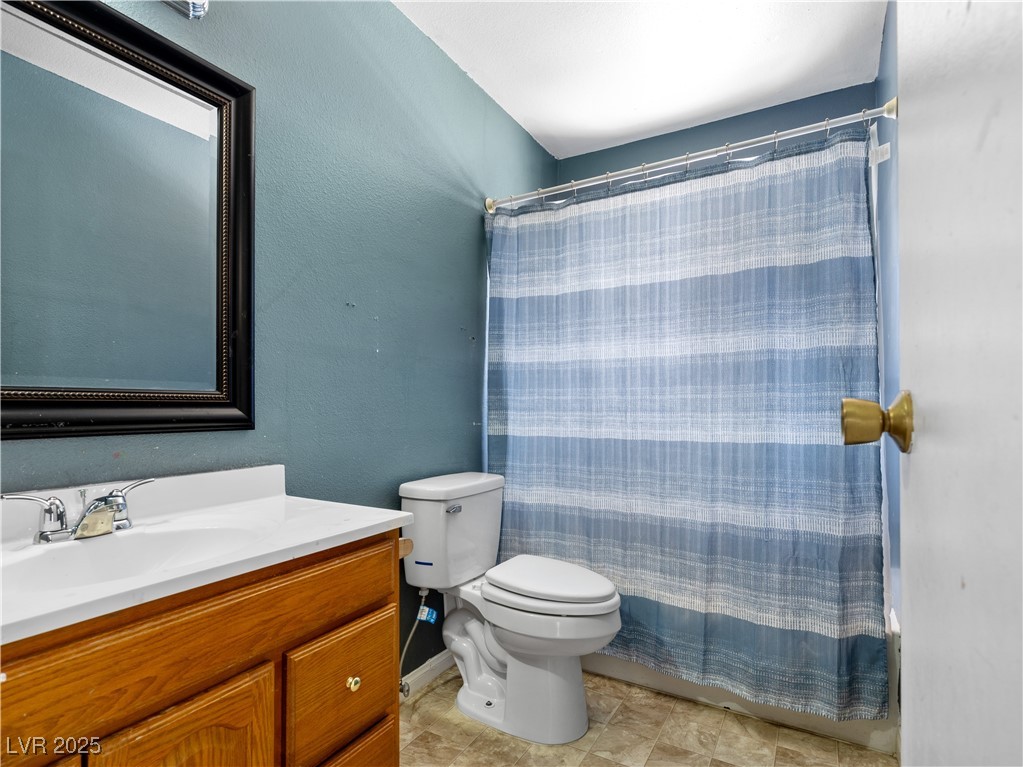 6513 Painted Desert Drive