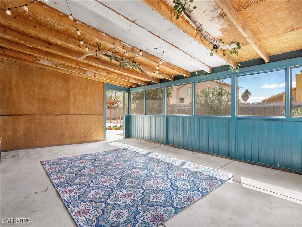 6513 Painted Desert Drive