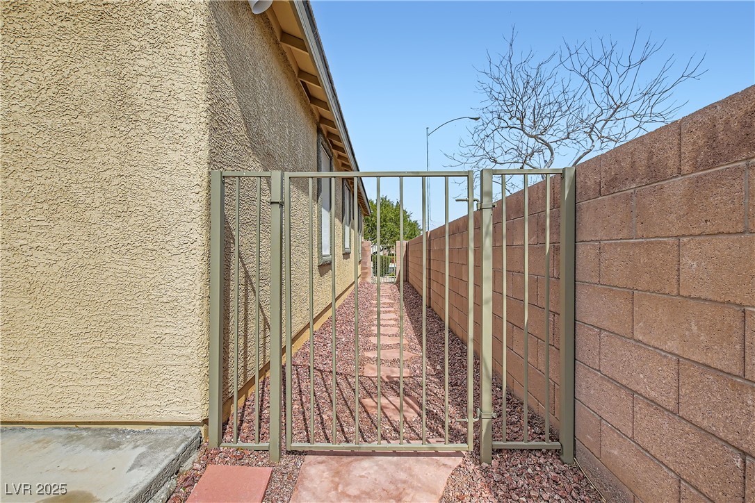 1917 Bluff Knoll Court