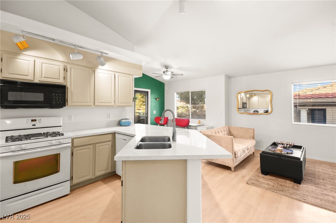 354 Sunward Drive 354