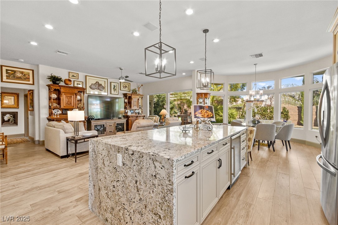 10404 Longwood Drive