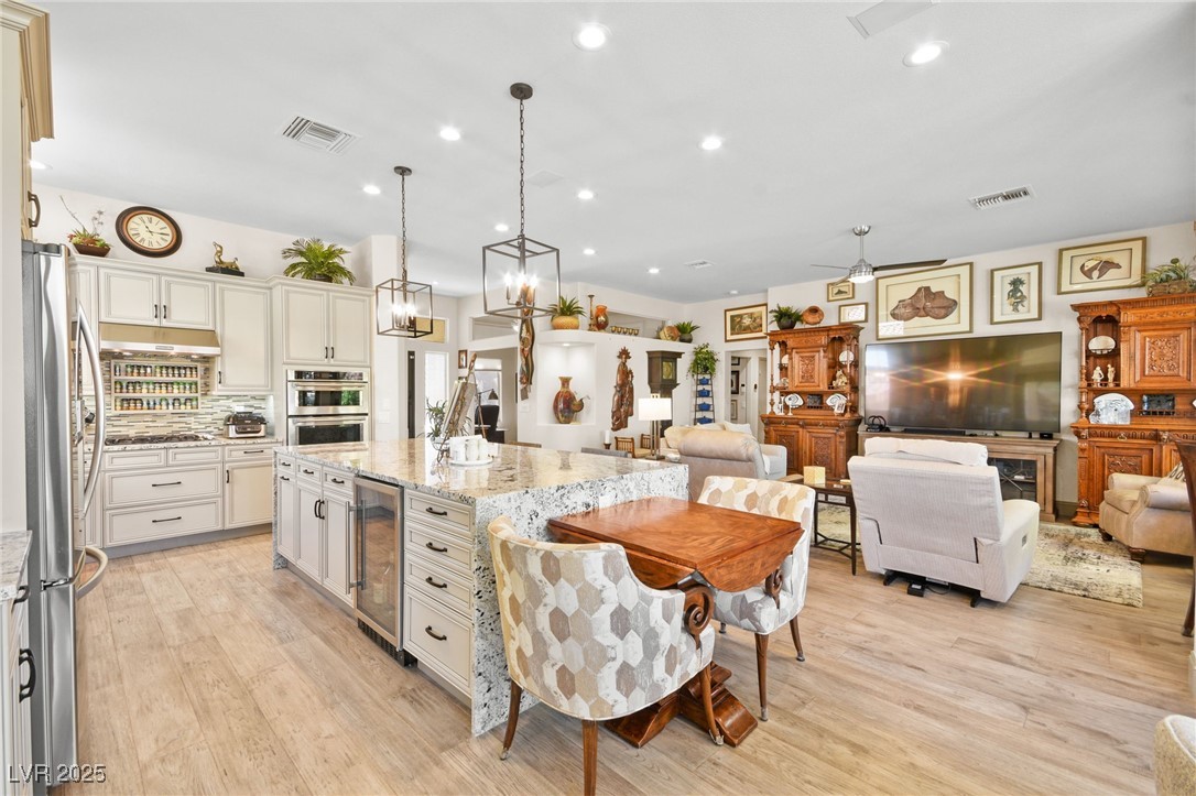 10404 Longwood Drive