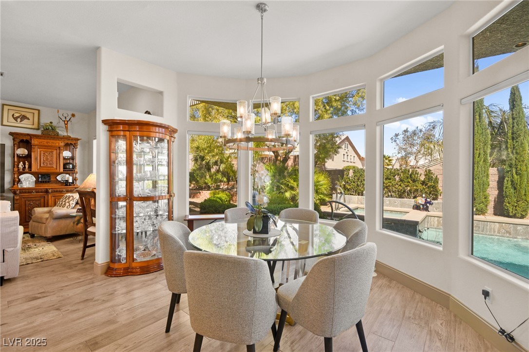 10404 Longwood Drive