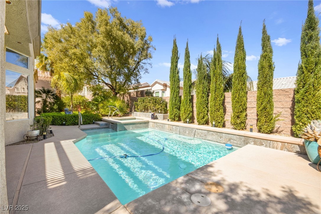 10404 Longwood Drive