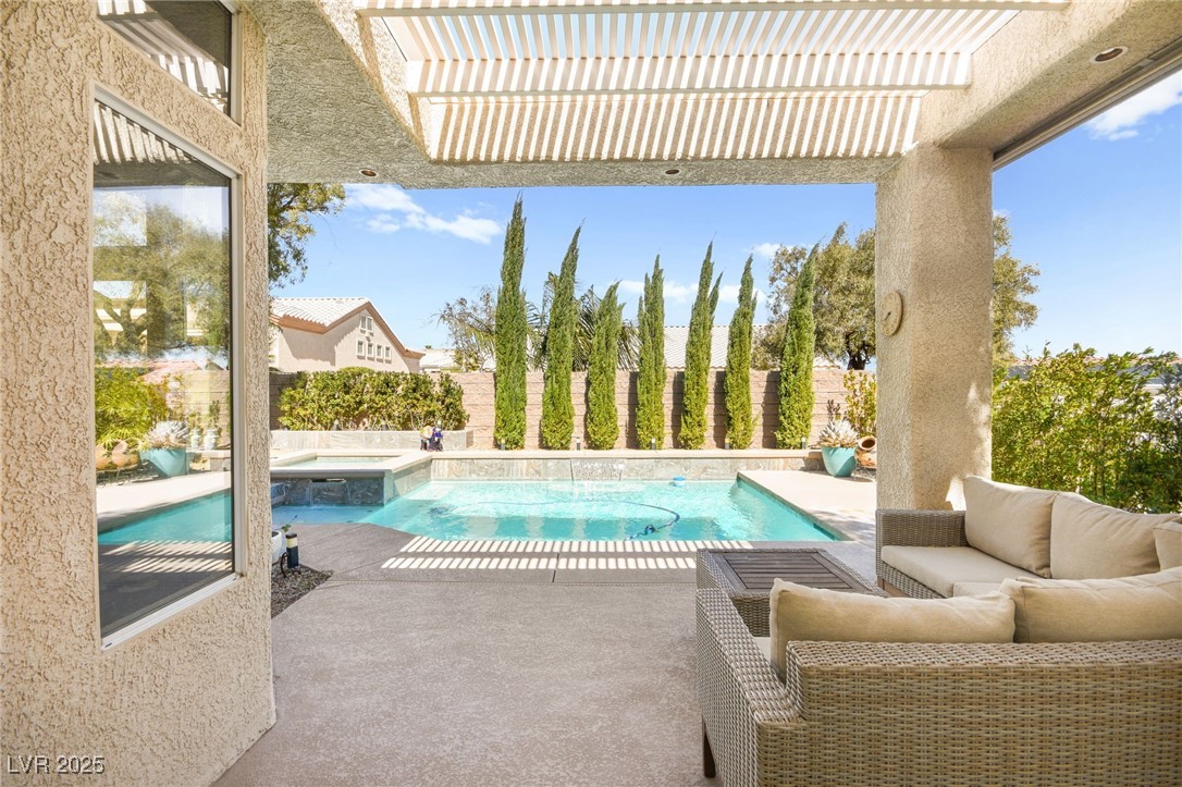 10404 Longwood Drive