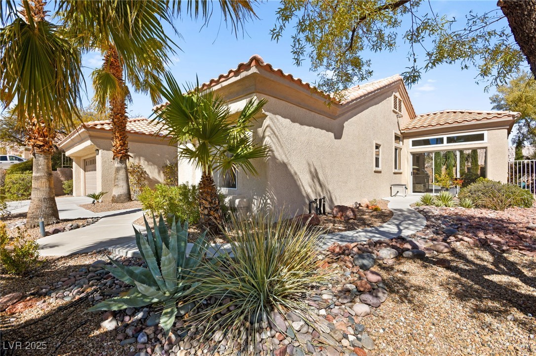 10404 Longwood Drive
