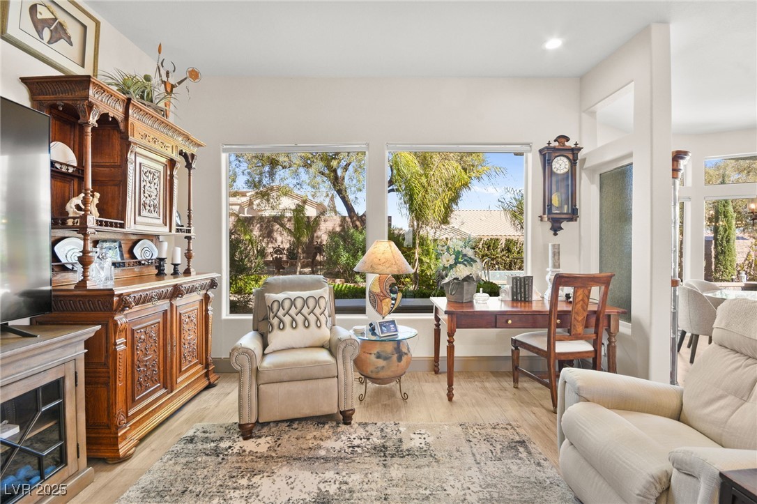 10404 Longwood Drive