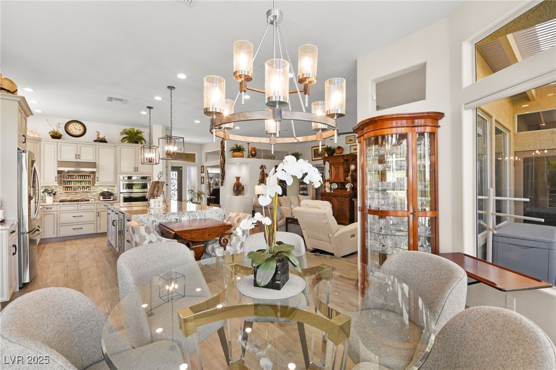 10404 Longwood Drive
