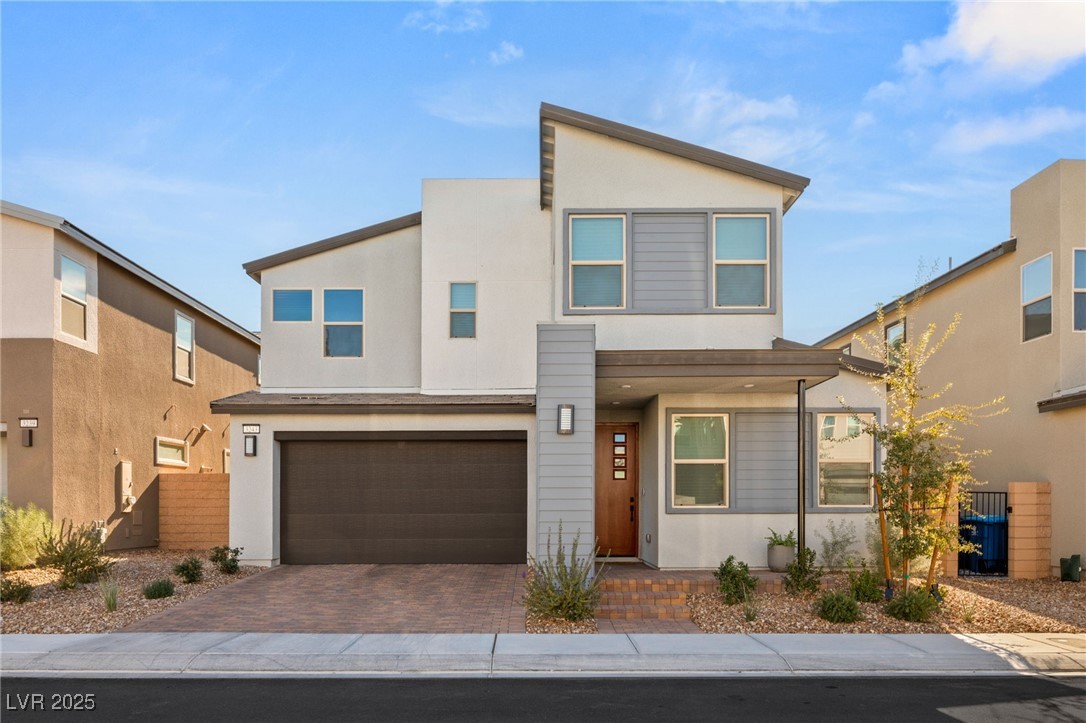 3243 Fountaintree Avenue