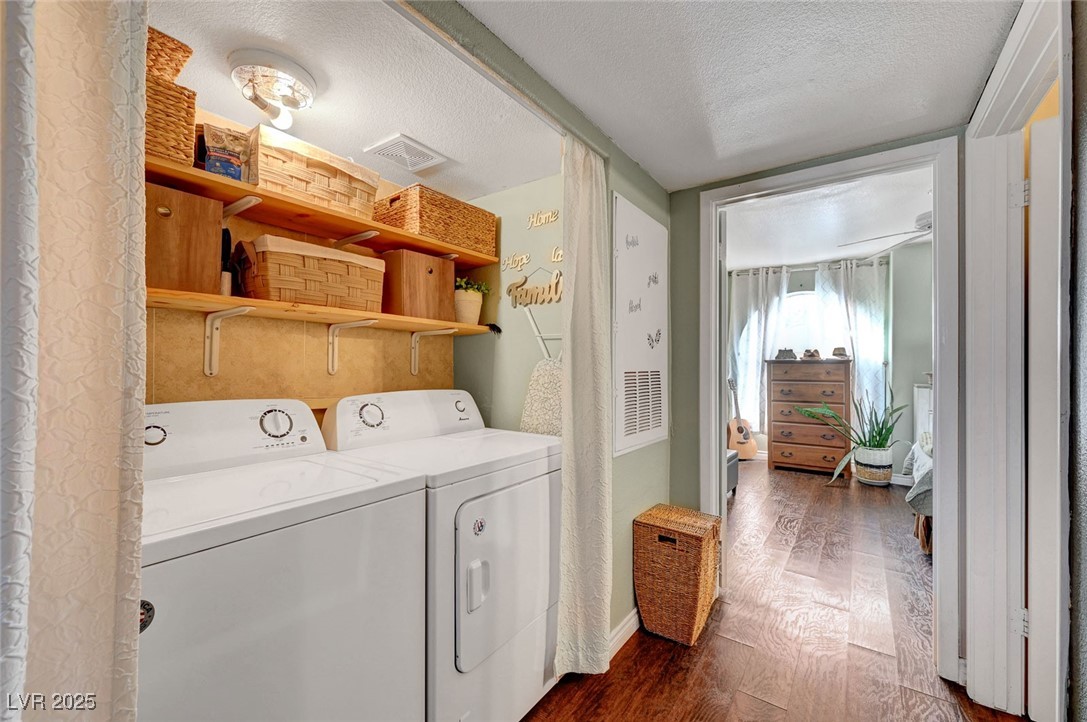 3125 North Buffalo Drive 1105