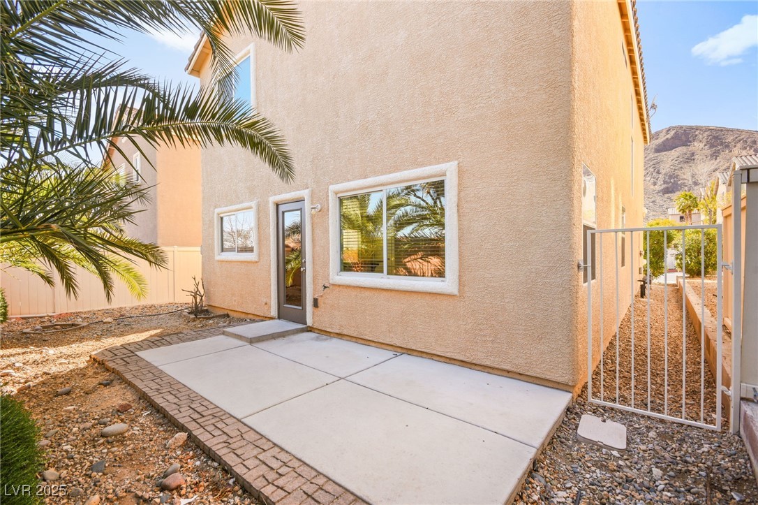 3920 Beverly Elms Street