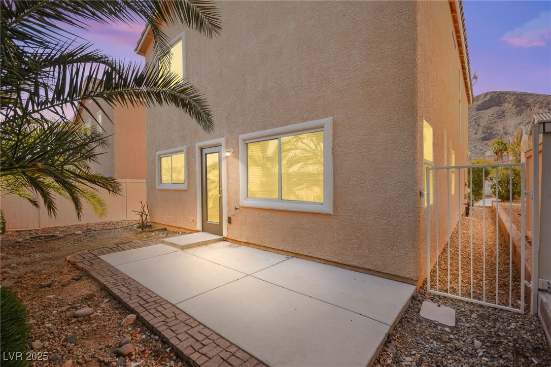 3920 Beverly Elms Street