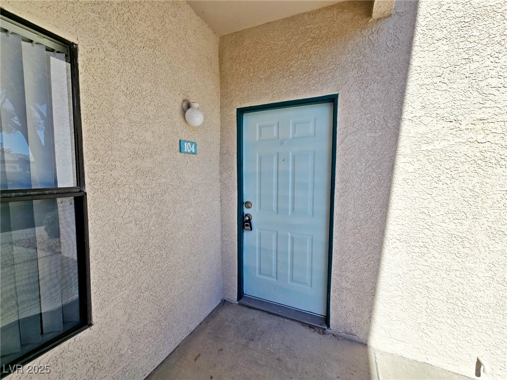 5161 Lindell Road 104