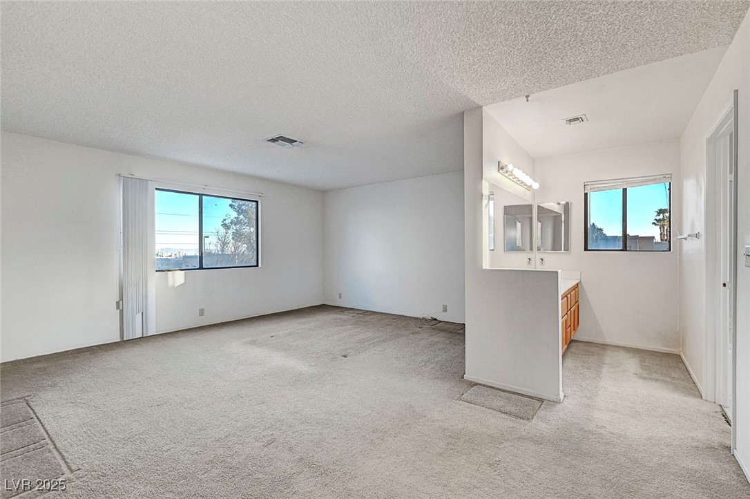 3152 Centavo Drive