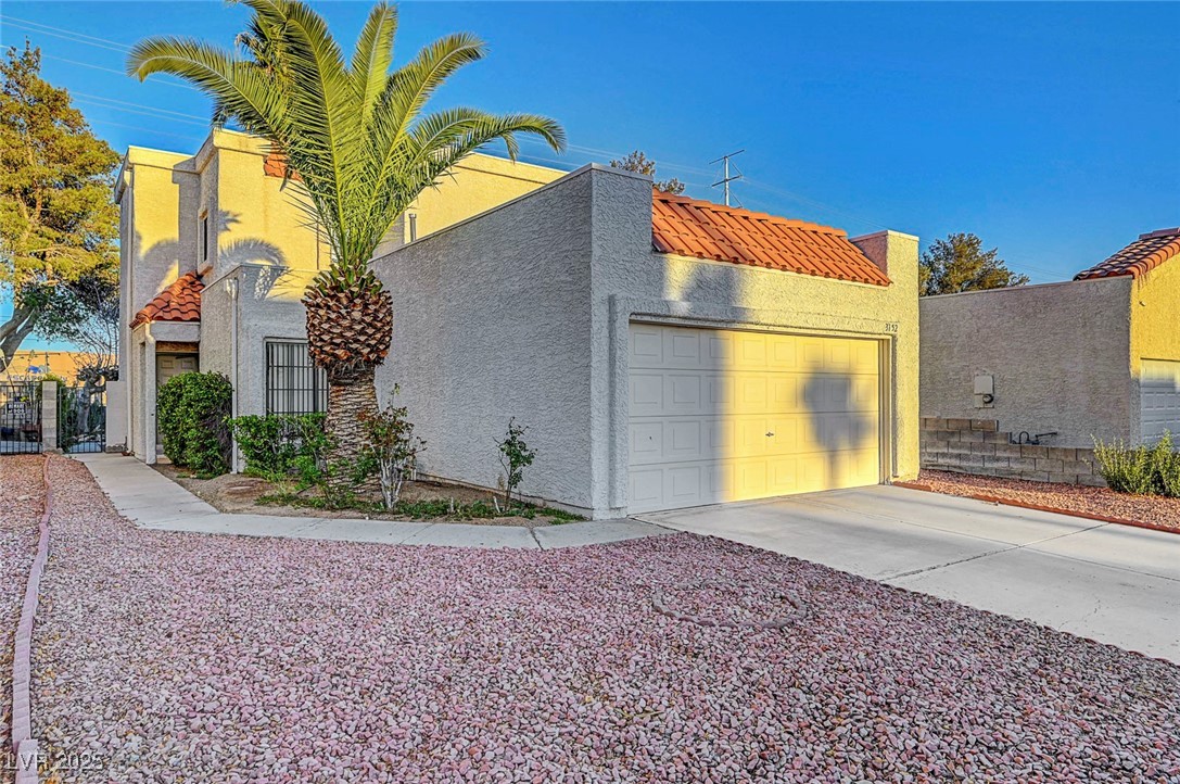 3152 Centavo Drive