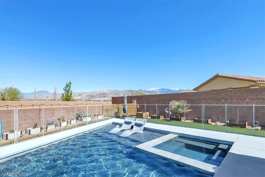 5555 East San Pietro Drive