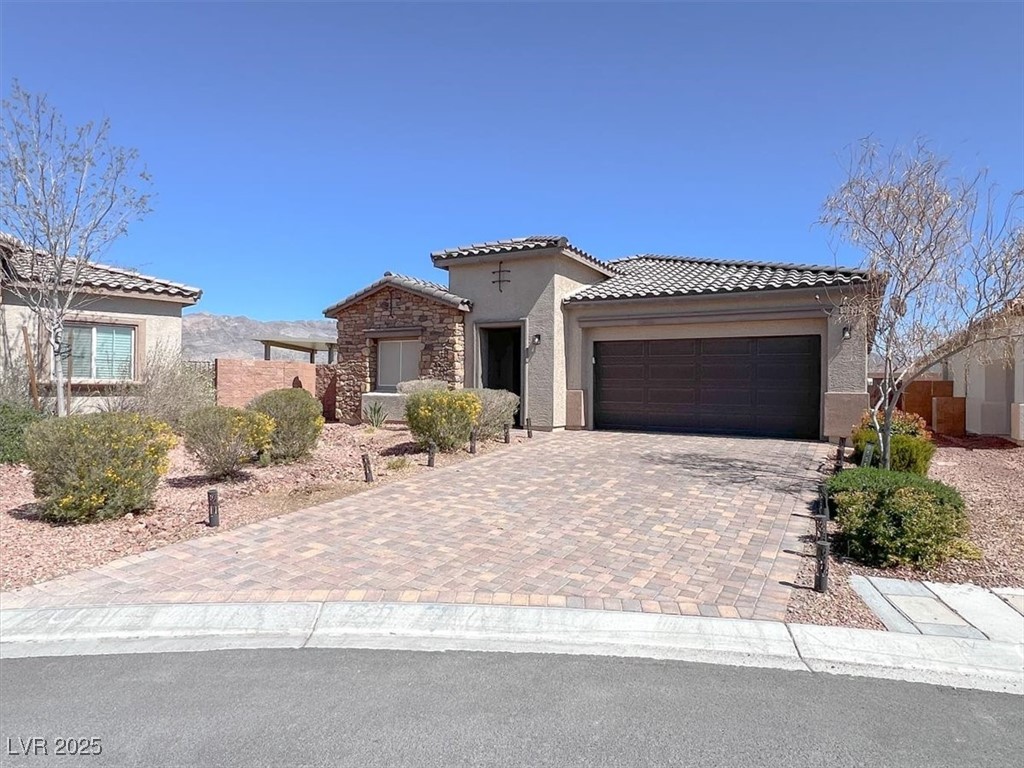 5555 East San Pietro Drive