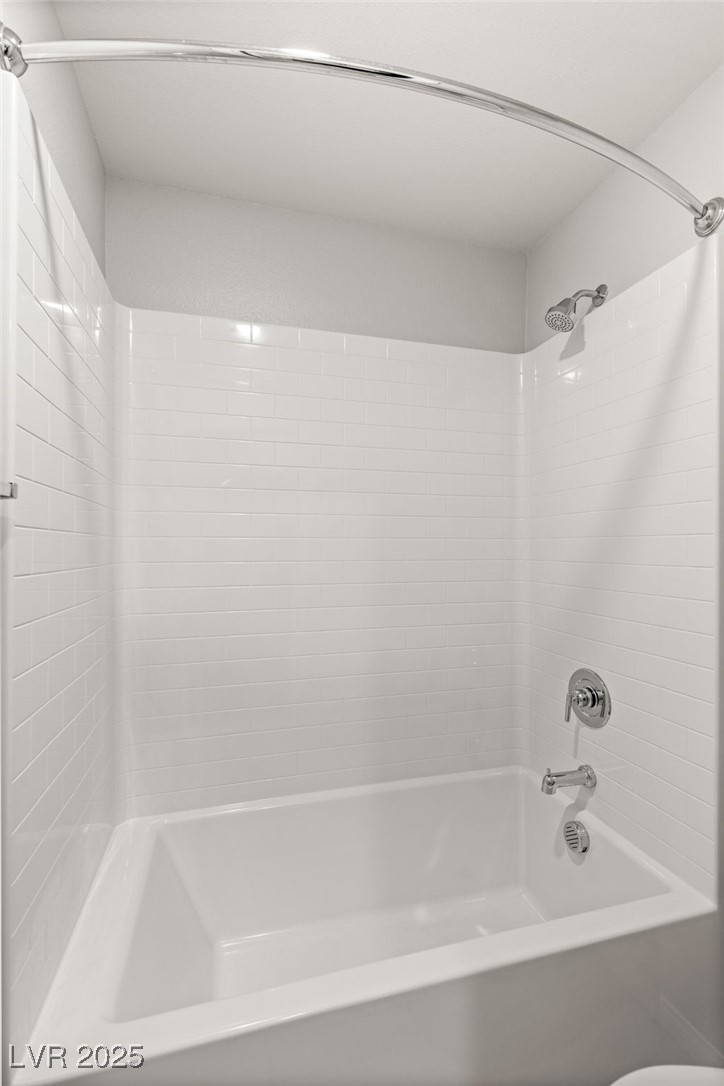 382 Scarlet Pine Court