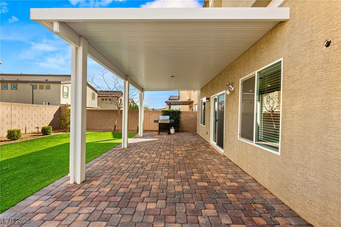 382 Scarlet Pine Court
