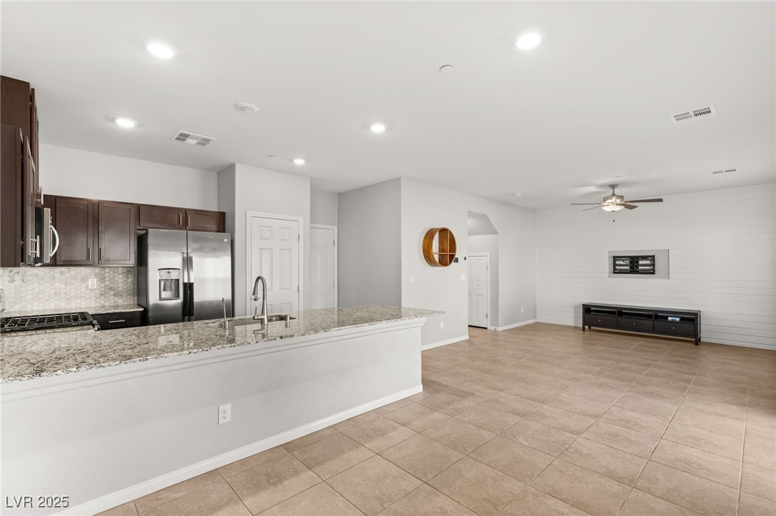 382 Scarlet Pine Court