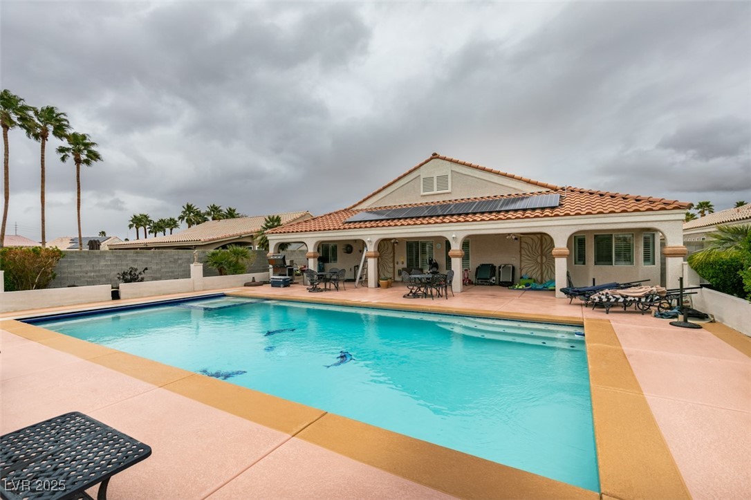 5717 Calm Lagoon Avenue