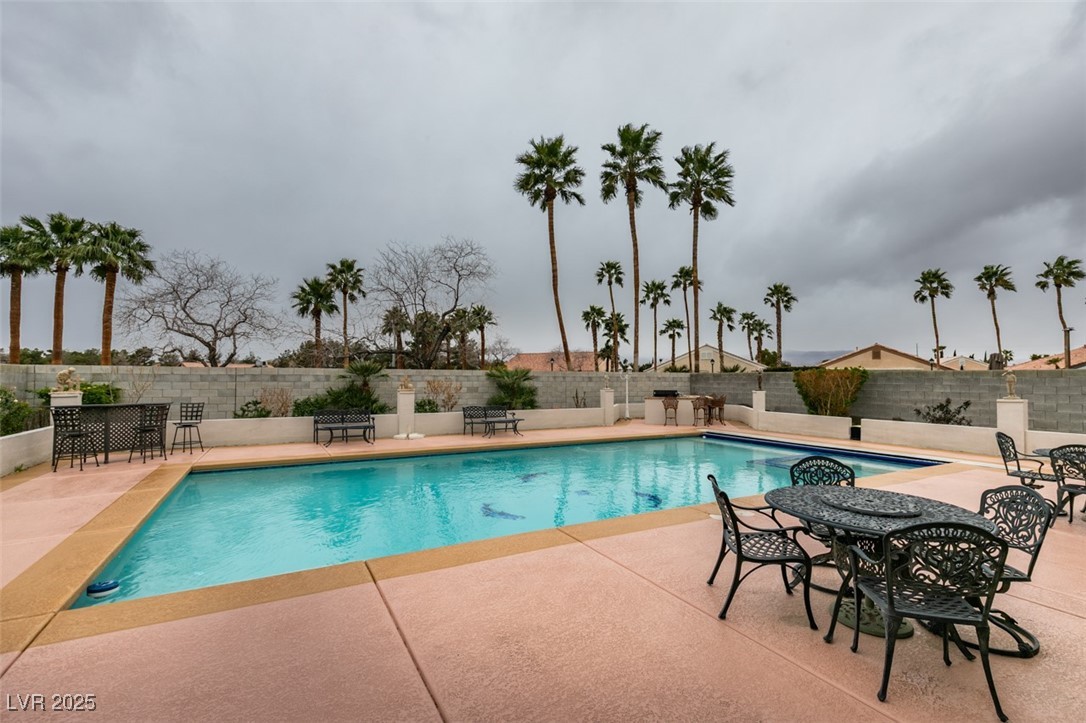 5717 Calm Lagoon Avenue