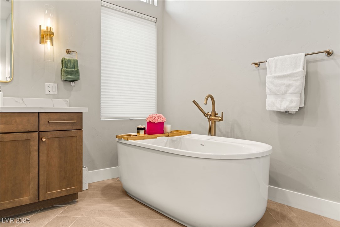 381 Cliff Terrace Avenue