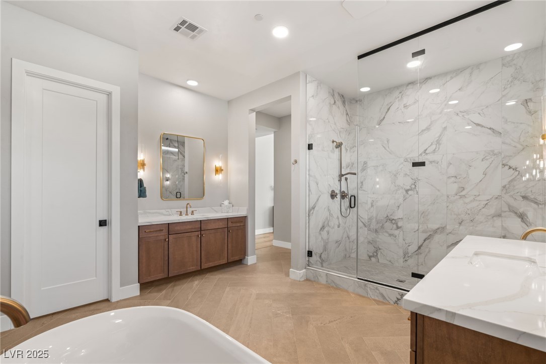 381 Cliff Terrace Avenue