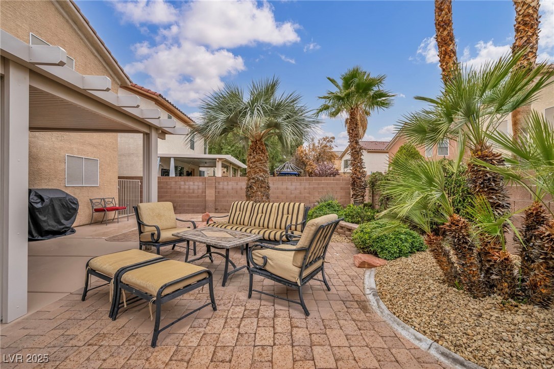 9808 Camino Loma Verde Avenue