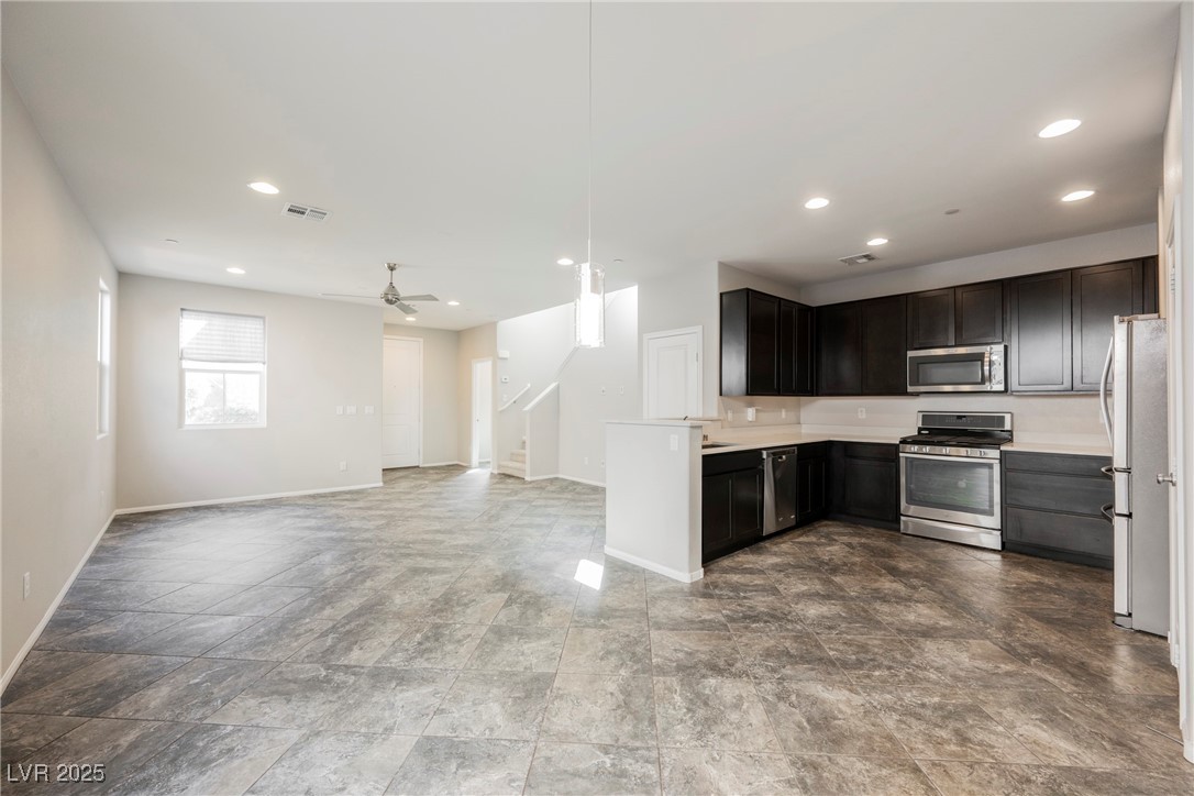 3158 Teaderman Walk
