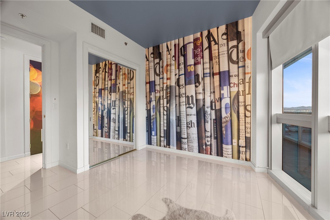 4471 Dean Martin Drive 2101