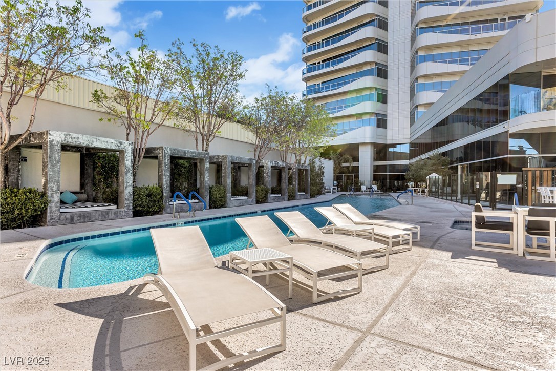 4471 Dean Martin Drive 2101