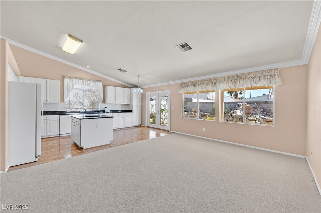 6151 Naha Port Avenue