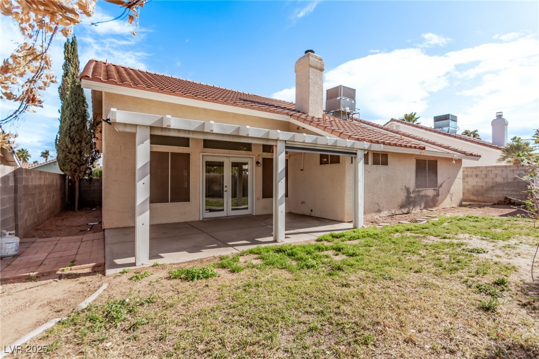 178 Beach Oak Avenue