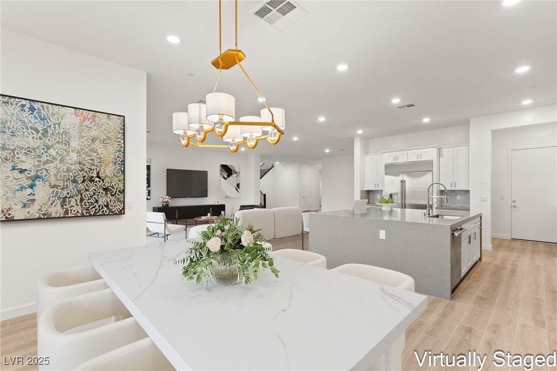 522 Riley Ridge Court