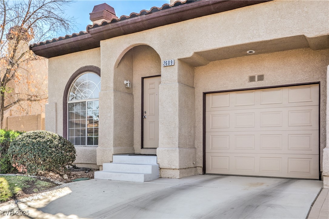 2609 Orchard Meadows Avenue