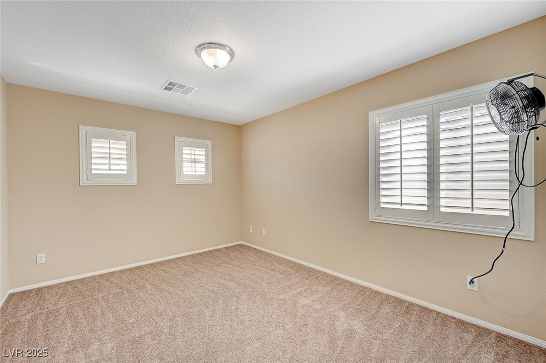 1632 WHITE MESQUITE Place na